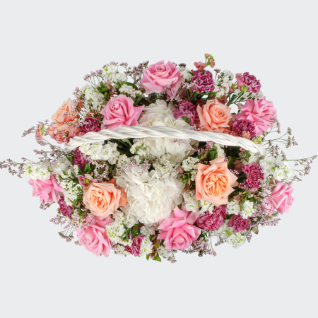 Букет в корзине Цветочное кружево
