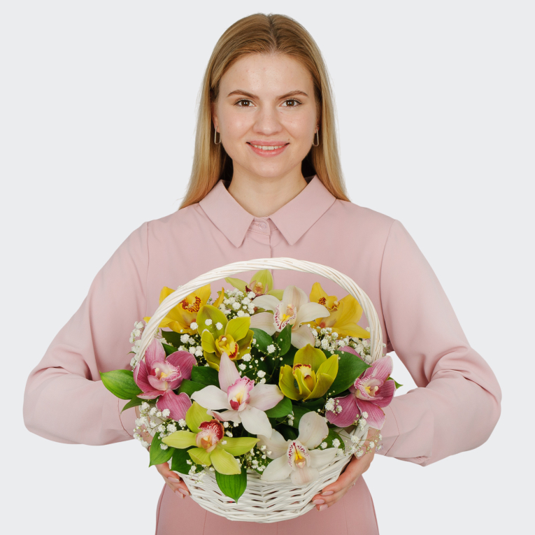 Букет в корзине Тропическая тайна