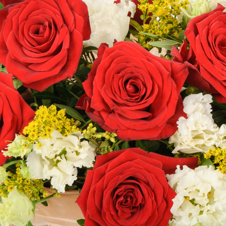 Букет в ящике Влюбись в меня