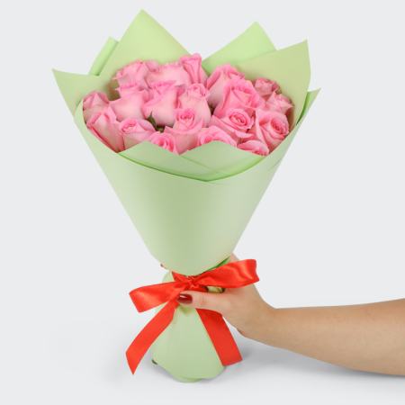 Букет из 19 роз Сердце ангела