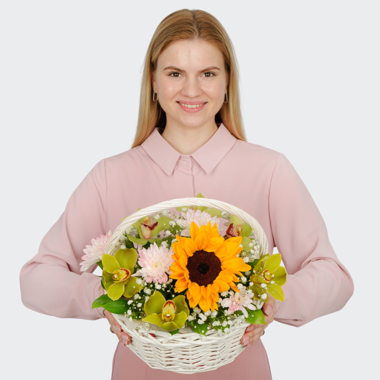 Букет в корзине Золотой ветер