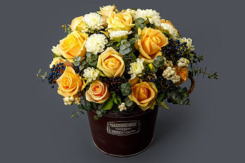 Букет в кашпо Золотое королевство