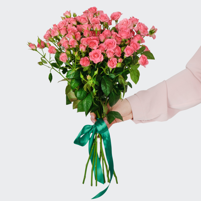 Букет 9 кустовых роз Лидия (50 см)