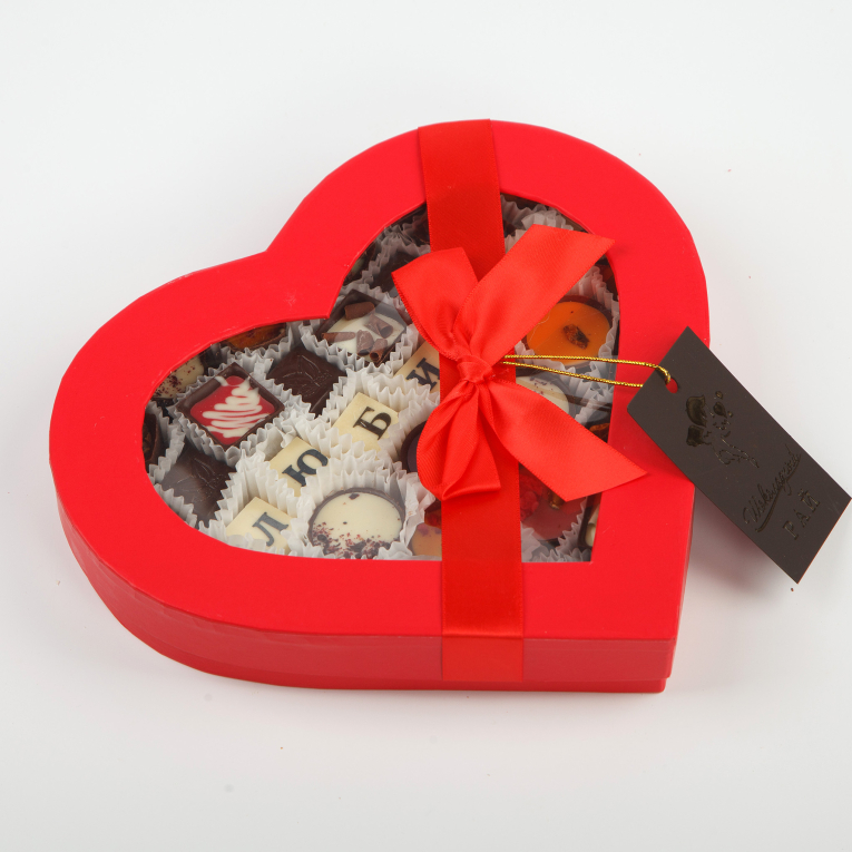 Набор конфет «Любимой» (550 г), сердце