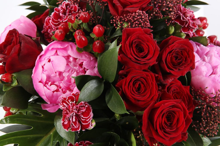 Букет Темная ночь в шляпной коробке