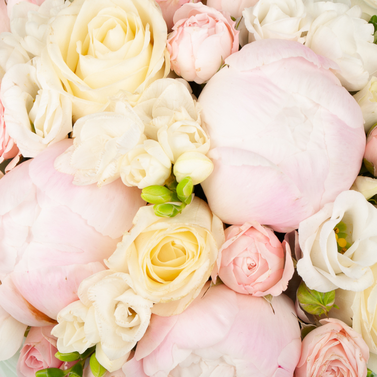 Букет в корзине Остров нежности