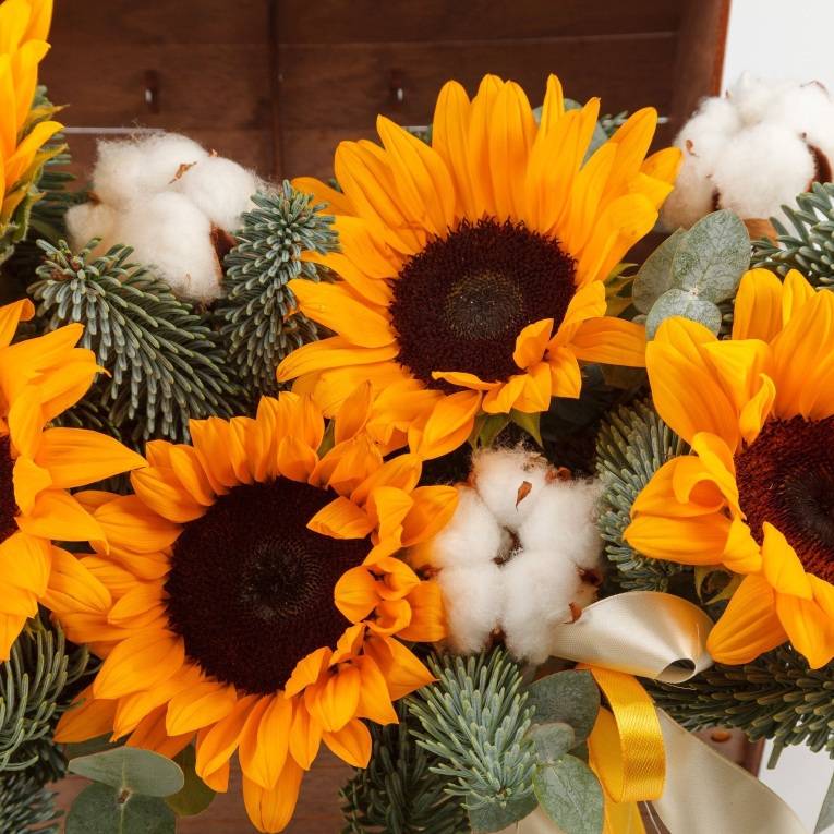 Композиция Мороз и золото