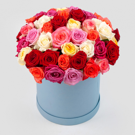 Букет в голубой коробке Ночной зефир (51 роза)