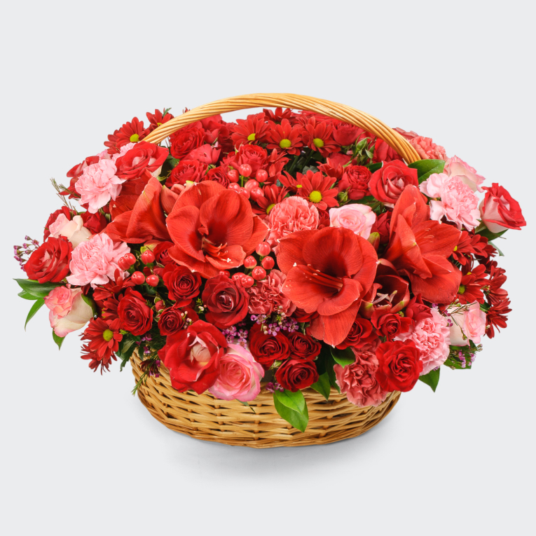 Букет в корзине Посмотри на меня