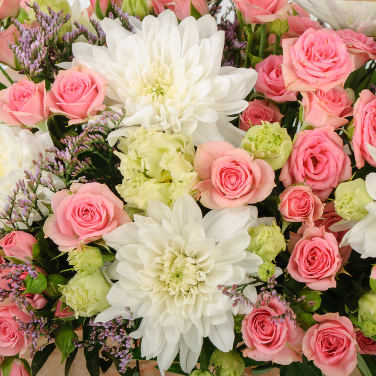 Букет в ящике Клубничное лето