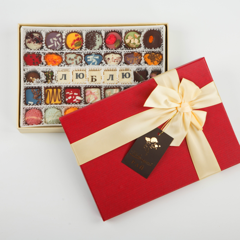 Набор конфет «Люблю» (700 г)